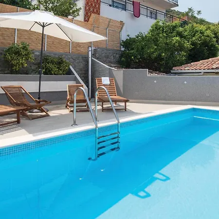 Διαμέρισμα Lovely In With House Sea View Trpanj